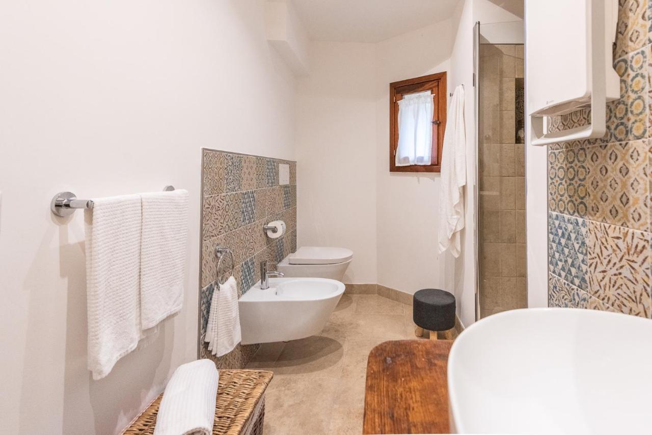 Rubichi 6 - Old Town Apartment Sit Lecce Bagian luar foto