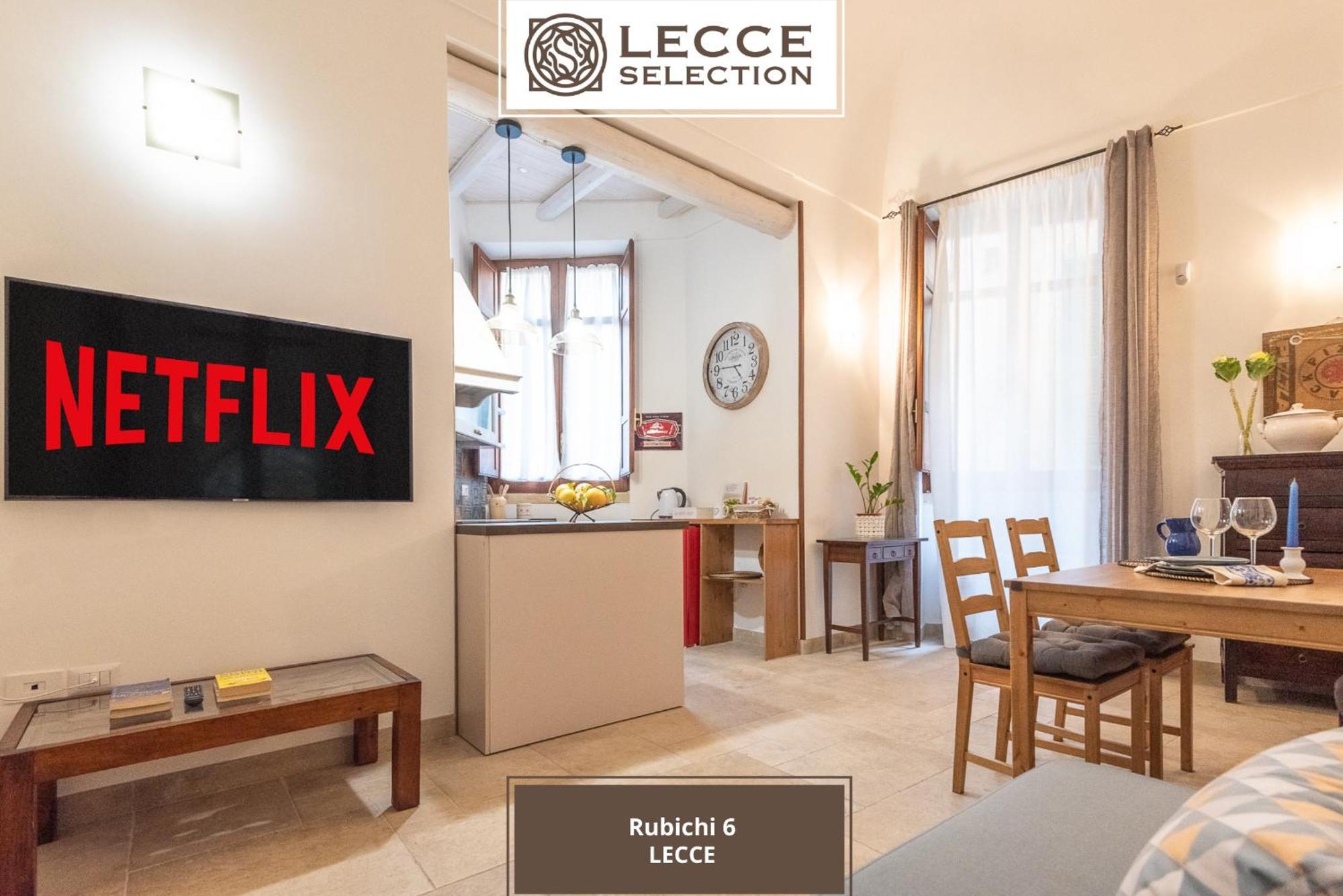 Rubichi 6 - Old Town Apartment Sit Lecce Bagian luar foto